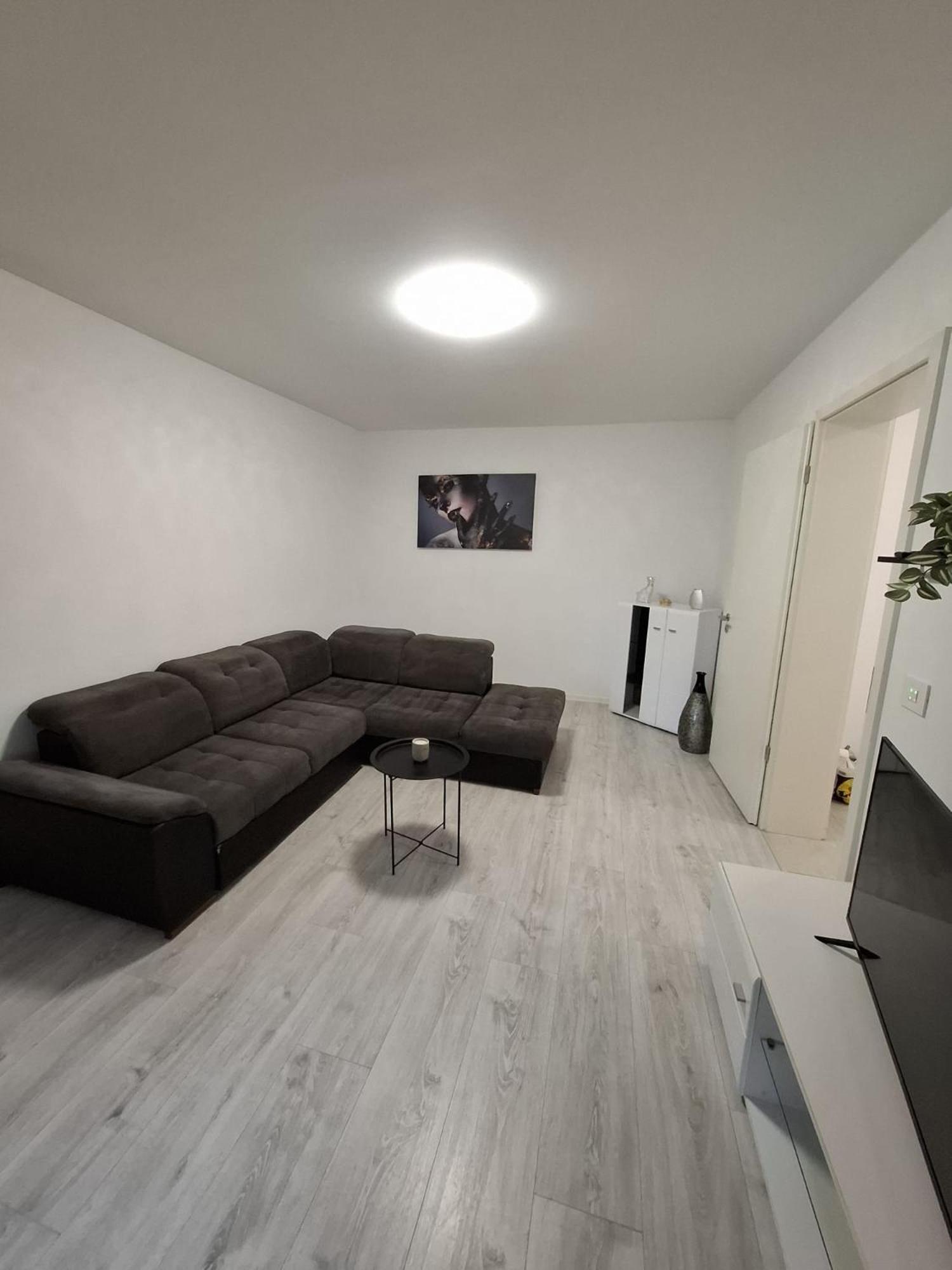 Kasper Cozy Apartments - Coresi Mall #براشوف المظهر الخارجي الصورة